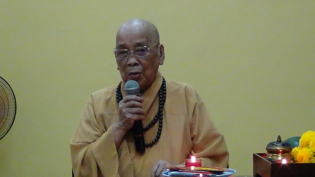 02 Hòa Thượng Viện Chủ bước sang thập niên tuổi 90