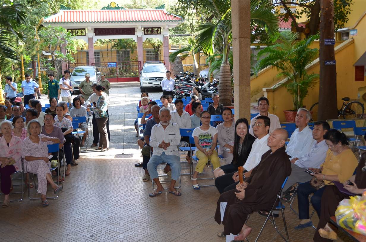 resized_Quang canh ra mat Sala